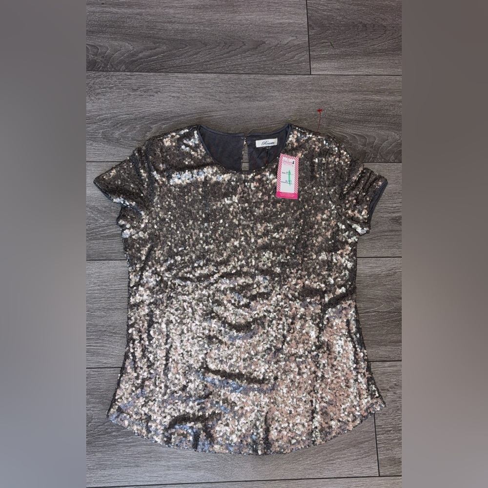 Rosette Size Medium Short Sleeved Full Sequinned Blouse New W Tags Dressy Silver